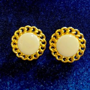 Napier Vintage gold and Lacquer stone clip earrings